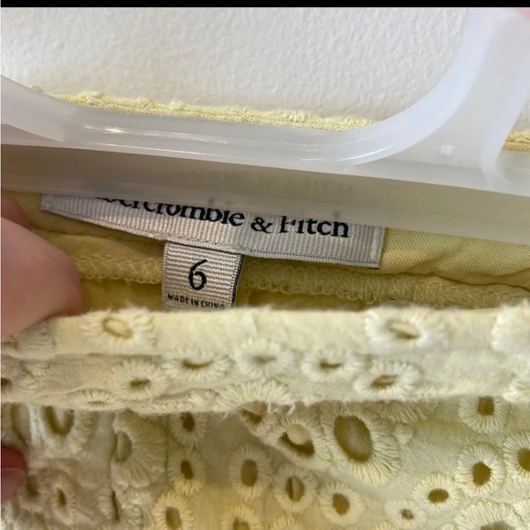 Abercrombie & Fitch Yellow Eyelet High Waist Shorts - Picture 3 of 3